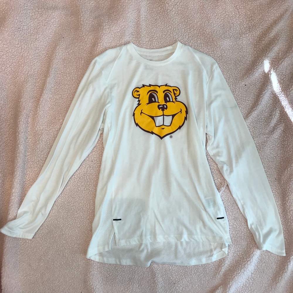 Golden gopher tee